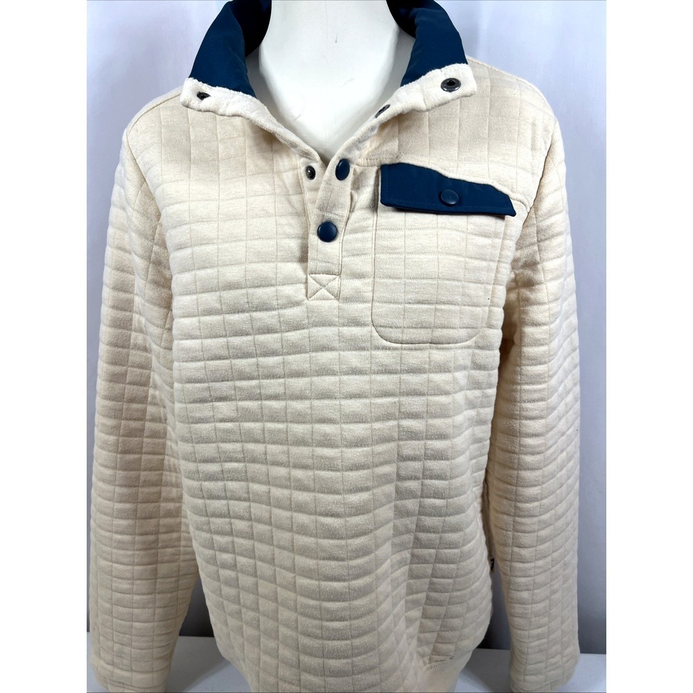 Liv Outdoor Women's Yellow Quilted Pullover with Contrasting Pocket Size Medium
